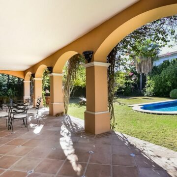 Traditional Mediterranean Style Detached Villa in the Highly Sought After Area of Nueva Andalucia’s Golf Valley in Marbella Picture 13