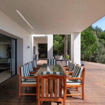 Unique Contemporary Villa With Panoramic Views in Istan, Marbella Picture 21