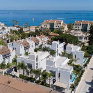 Marvelous New Modern Villas Located in One of the Most Luxurious Residential Areas in Marbella – Golden Mile Picture 23