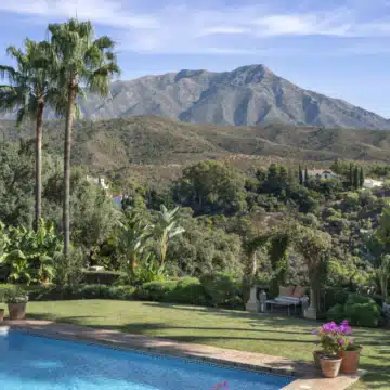 An extraordinarily beautiful Spanish Estate, private, surrounded by nature and breathtaking sea and mountain views, El Madronal Benahavis Picture 0