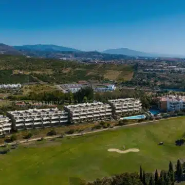 Sunny Golf apartments and penthouses in Estepona Picture 22