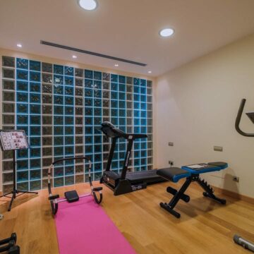 Spacious Townhouse in a Serene and Private Community in Sierra Blanca, on The Golden Mile Marbella Picture 20