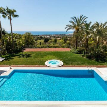 Impressive Luxury Villa with breathtaking Sea and Mountain Views in Los Picos, on The Golden Mile Marbella Picture 20