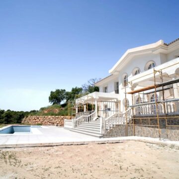Villa in an Exclusive Location – Marbella Club Golf Resort in Benahavis Picture 24