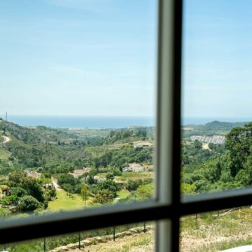 Villa in an Exclusive Location – Marbella Club Golf Resort in Benahavis Picture 25