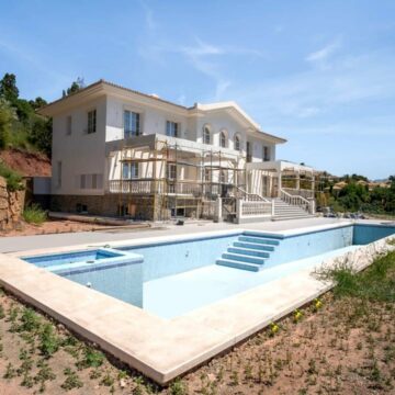 Villa in an Exclusive Location – Marbella Club Golf Resort in Benahavis Picture 8