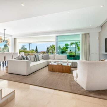 Luxury Villa in the Luxury Urbanization of La Finca in Río Real, One of the Best Areas of Marbella Picture 3