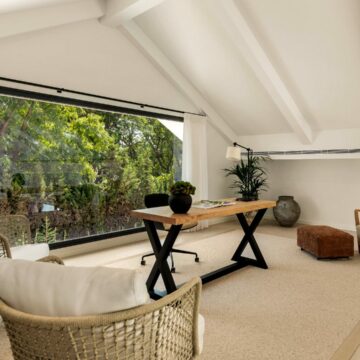 Elegant Luxury Villa designed by a famous Architect in El Paraiso, Estepona Picture 14