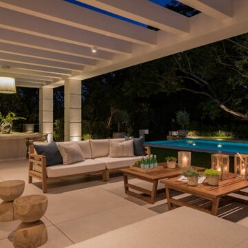 Elegant Luxury Villa designed by a famous Architect in El Paraiso, Estepona Picture 38
