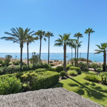 Elegant and Modern Frontline Beach Apartment in an Exclusive Development of Costalita del Mar Estepona Picture 2