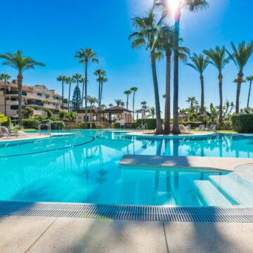 Elegant and Modern Frontline Beach Apartment in an Exclusive Development of Costalita del Mar Estepona Picture 0