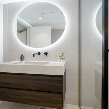 Well Equipped Family Mansion With Its Own Padel Court, Indoor Pool And Sea Views in Benahavis Picture 19