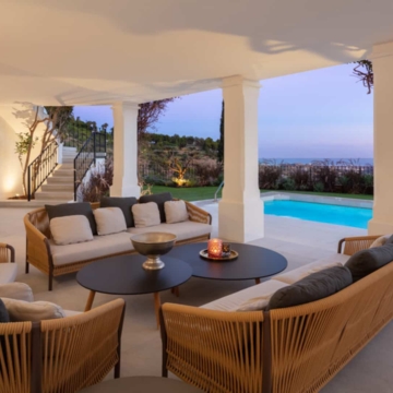 Exceptional Andalusian Mansion with Remarkable Scenery Sitting on the Summit of El Madronal, Benahavis Picture 27