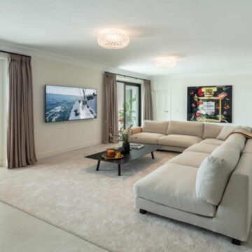 Exceptional Andalusian Mansion with Remarkable Scenery Sitting on the Summit of El Madronal, Benahavis Picture 13