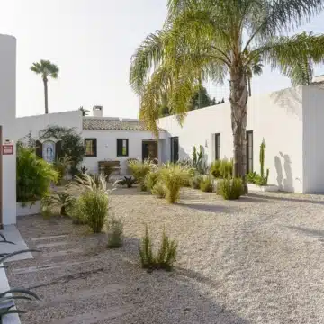 Incredibly Beautiful Villa with Ibiza-Inspired Architecture located on a Tranquil Community in San Pedro de Alcantara Picture 0