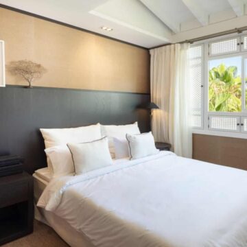 Luxurious Duplex Penthouse Fully Refurbished with High-Quality Finishes in Marbella Golden Mile Picture 8