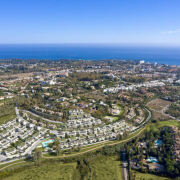 Serene Atalaya townhouses Estepona Picture 9