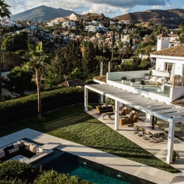 Sophisticated Scandinavian Key Ready Villa in the prime location of Nueva Andalucia, Marbella Picture 0