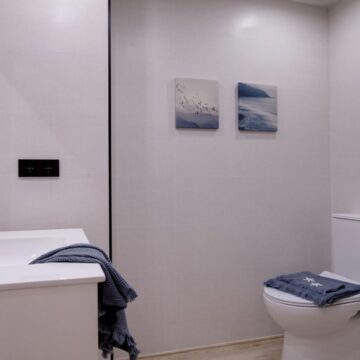 Elegant and Luxurious Townhouse in the Heart of Estepona Picture 14