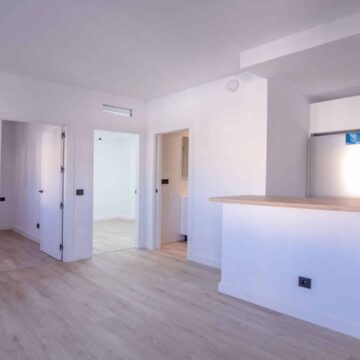 Elegant and Luxurious Townhouse in the Heart of Estepona Picture 17