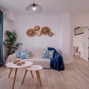 Elegant and Luxurious Townhouse in the Heart of Estepona Picture 7