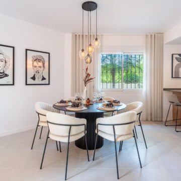 Modern South-west Facing 3 bedroom Townhouse On The Luxurious Golden Mile, Marbella Picture 5