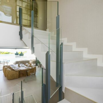 Magnificent and Modern Luxurious Villa with Stunning Views over the Mediterranean in Cabo Royale, Marbella East Picture 13