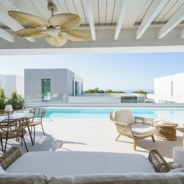 Magnificent and Modern Luxurious Villa with Stunning Views over the Mediterranean in Cabo Royale, Marbella East Picture 25