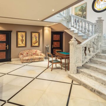 Majestic Lavish Mansion Located in a Tranquil Enclave of Sierra Blanca, Marbella Golden Mile Picture 28
