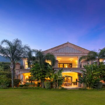 Majestic Lavish Mansion Located in a Tranquil Enclave of Sierra Blanca, Marbella Golden Mile Picture 5