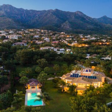 Majestic Lavish Mansion Located in a Tranquil Enclave of Sierra Blanca, Marbella Golden Mile Picture 39