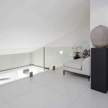Modern Andalusian Villa in Private and Secured Urbanisation of Nueva Andalucia, Marbella Picture 17