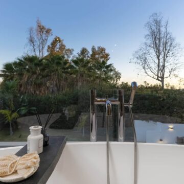 Modern Andalusian Villa in Private and Secured Urbanisation of Nueva Andalucia, Marbella Picture 30