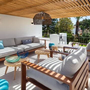 Newly Remodeled Beachside Private Boutique Villa in Puerto Banus, Marbella Picture 5