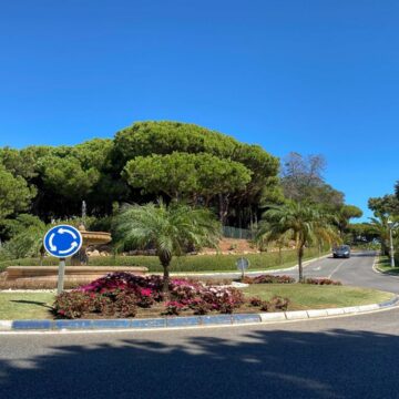 Spacious Plot in the Tranquil Neigbourhood of Hacienda Las Chapas, Marbella East Picture 0