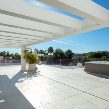 Stunning Masterpiece Villa in a Prime Location with Top-Notch Facilities in Nueva Andalucia Marbella Picture 28