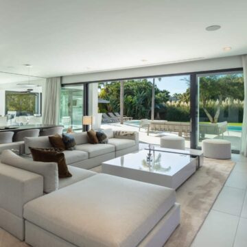 Stunning Masterpiece Villa in a Prime Location with Top-Notch Facilities in Nueva Andalucia Marbella Picture 13