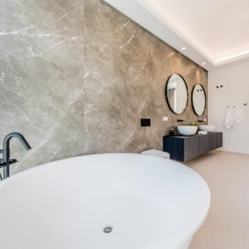 Stylish Villa Located in the Sought After Residential Area of Los Naranjos in Marbella Picture 15
