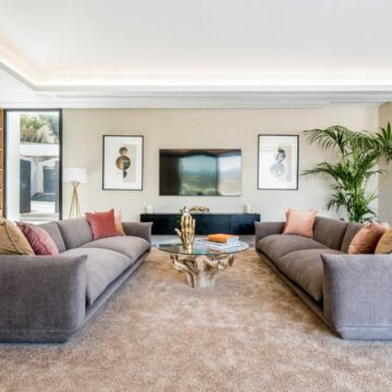 Stylish Villa Located in the Sought After Residential Area of Los Naranjos in Marbella Picture 6