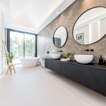 Stylish Villa Located in the Sought After Residential Area of Los Naranjos in Marbella Picture 14