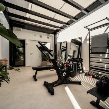 Exquisite Newly Renovated Detached Scandinavian Villa in the heart of Nueva Andalucia, Marbella Picture 34