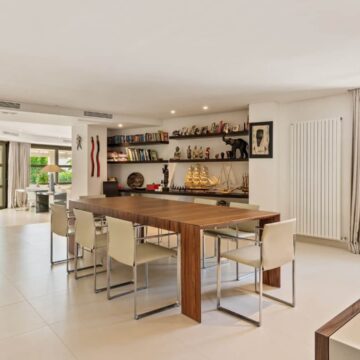 Sophisticated Single Storey Villa in the Secluded Enclave of La Cerquilla, Nueva Andalucia Picture 24