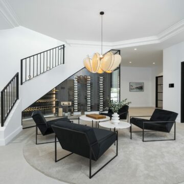 Luxurious Family Villa with Panoramic Views in the Prestigious Los Flamingos Golf Resort, Benahavis Picture 32