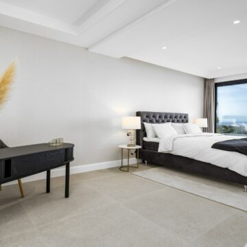 Luxurious Family Villa with Panoramic Views in the Prestigious Los Flamingos Golf Resort, Benahavis Picture 40