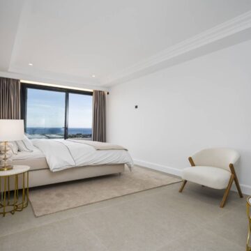 Luxurious Family Villa with Panoramic Views in the Prestigious Los Flamingos Golf Resort, Benahavis Picture 44