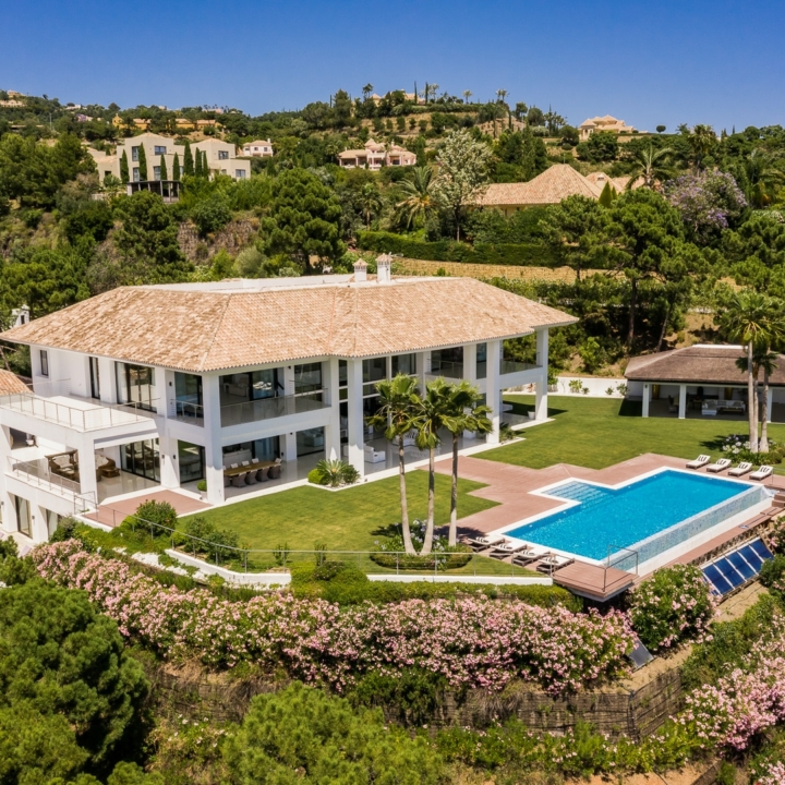 8-Bedroom Brandnew Masterpiece Villa Situated in the Ultra-Exclusive Neighbourhood of La Zagaleta, Benahavis Picture