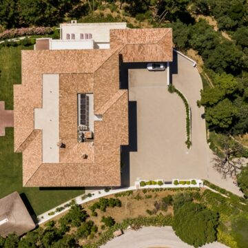 8-Bedroom Brandnew Masterpiece Villa Situated in the Ultra-Exclusive Neighbourhood of La Zagaleta, Benahavis Picture 25