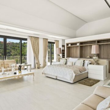 8-Bedroom Brandnew Masterpiece Villa Situated in the Ultra-Exclusive Neighbourhood of La Zagaleta, Benahavis Picture 2