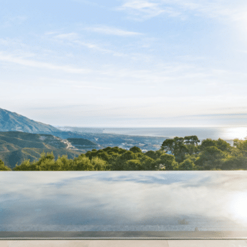 Luxury Villa with Panoramic Views in the Tranquil and Private Resort La Zagaleta, Benahavis Picture 4