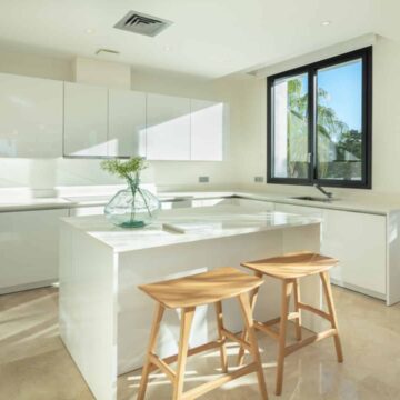 Spectacular Penthouse in the Upscale Community of Sierra Blanca, Marbella Picture 8